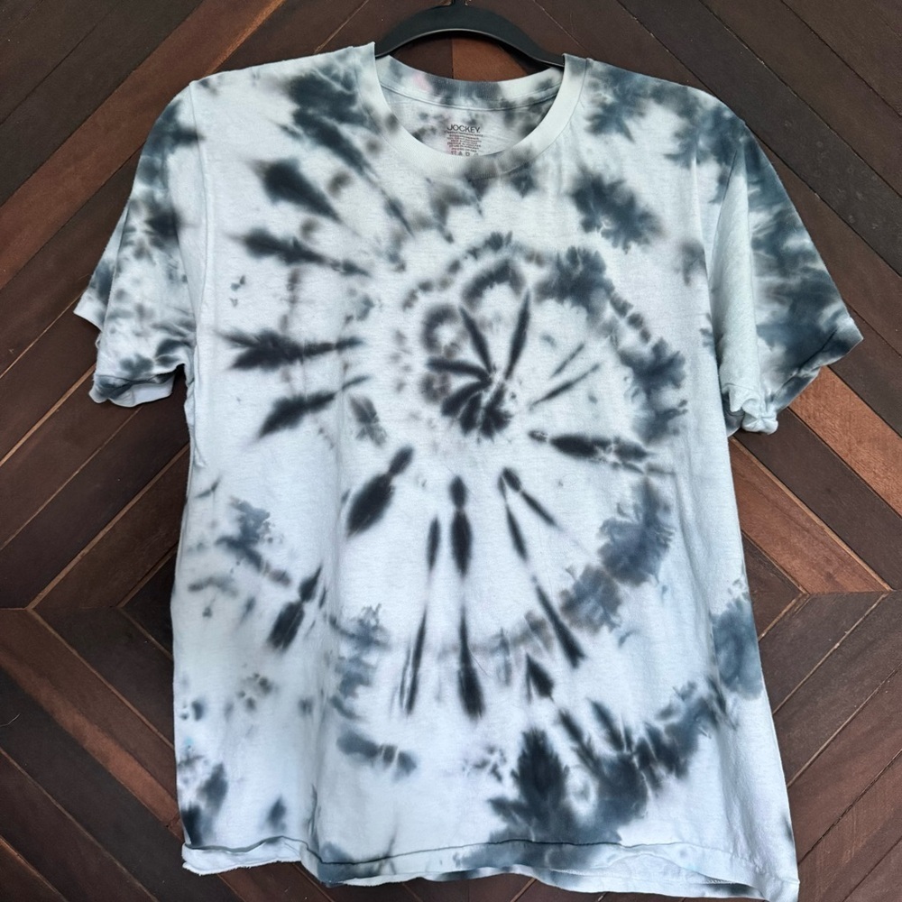 Men's Tie-Dye T-Shirt - Black and Gray